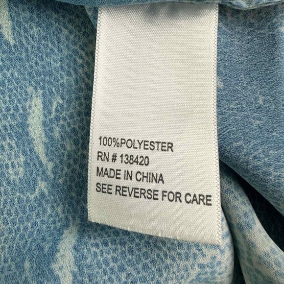 ETCETERA Blue Reptile Sheer Print blouse - Picture 7 of 8